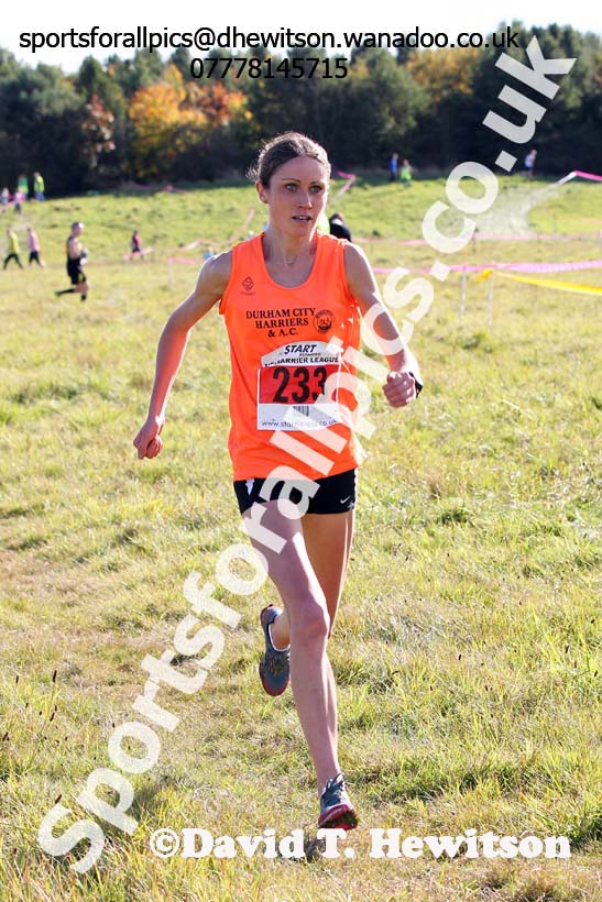 Senior womens start, North East Harrier League, Cramlington. Photo: David T. Hewitson/Sports for All Pics